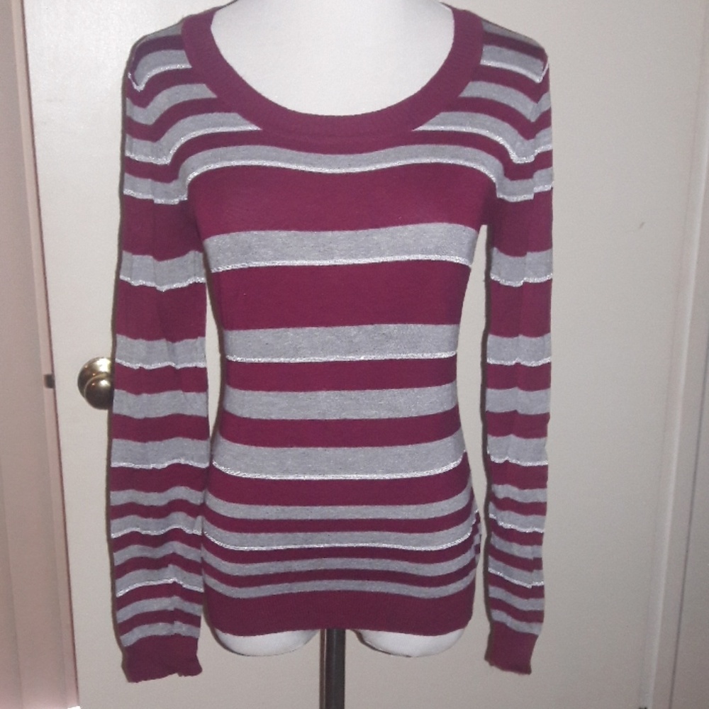 Long sleeve striped shirt